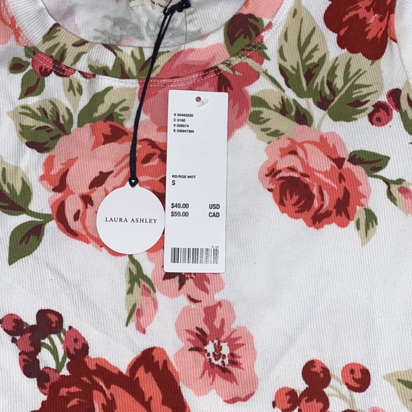 Floral crop top - Picture 2 of 2